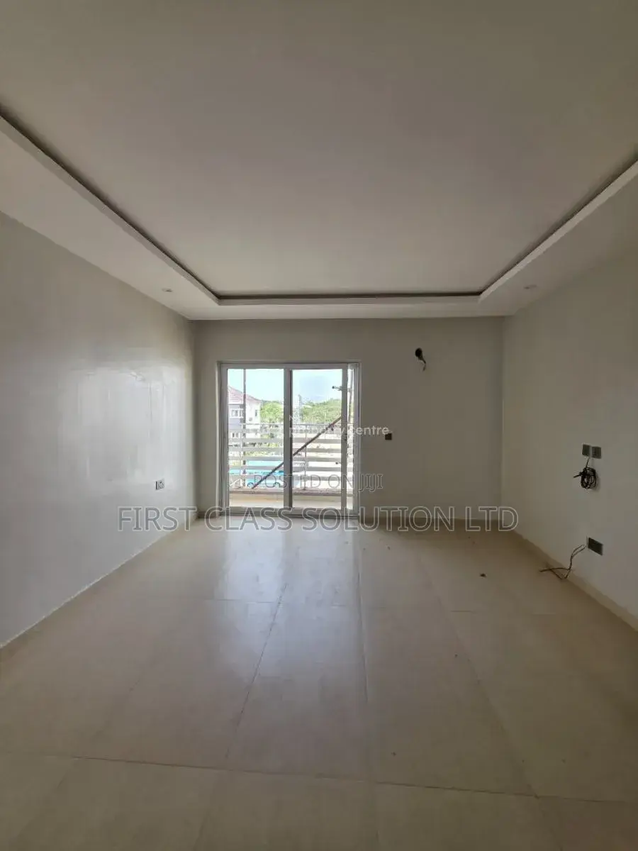Furnished 4bdrm Duplex in Utako for sale in Utako