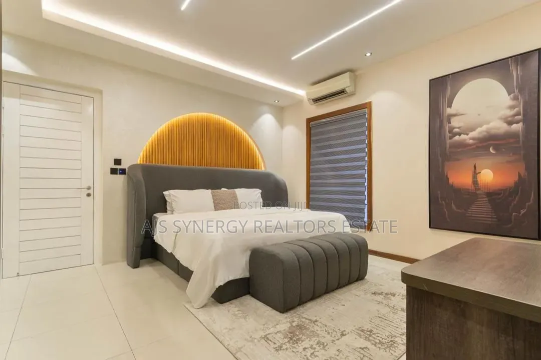 Furnished 1bdrm Apartment in Lekki Phase 1 for rent in Lekki Phase 1