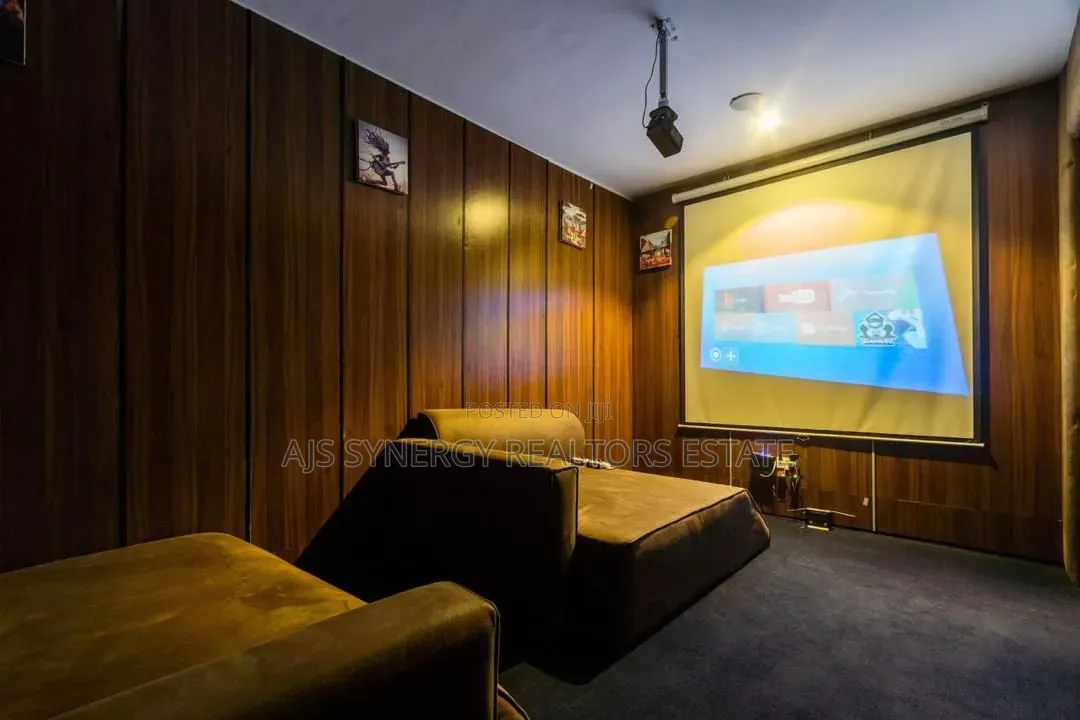Furnished 1bdrm Apartment in Lekki Phase 1 for rent in Lekki Phase 1
