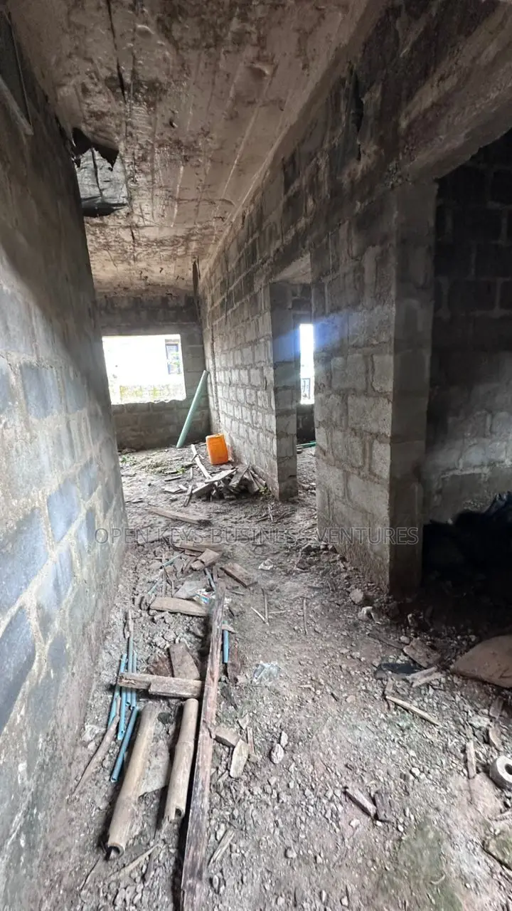 4bdrm Duplex in Akilapa, Jericho for sale in Jericho