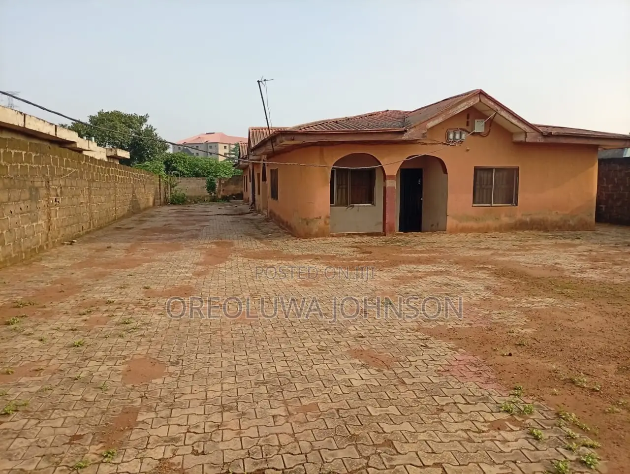 3bdrm Bungalow in Ayobo for sale in Ayobo