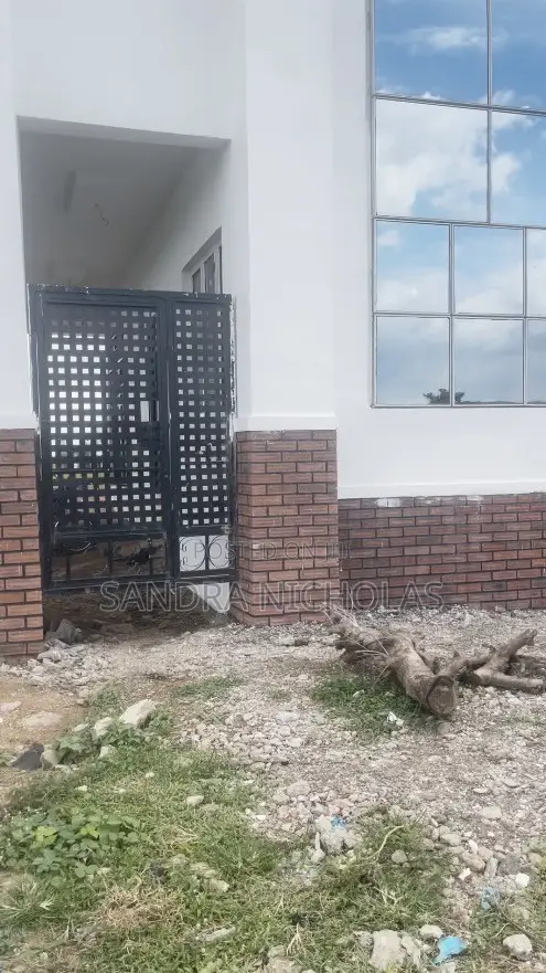 200 Square Meter Estate Plot for 4 Bedroom Terrace Duplex in Idu