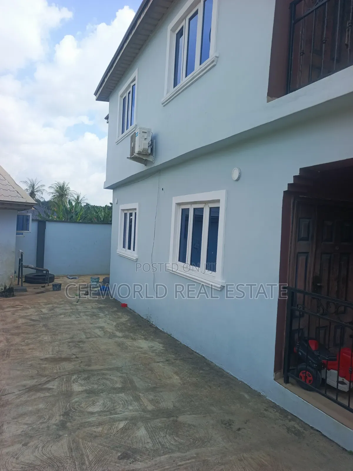 2bdrm Apartment in Main Idishin Jericho for rent in Idishin