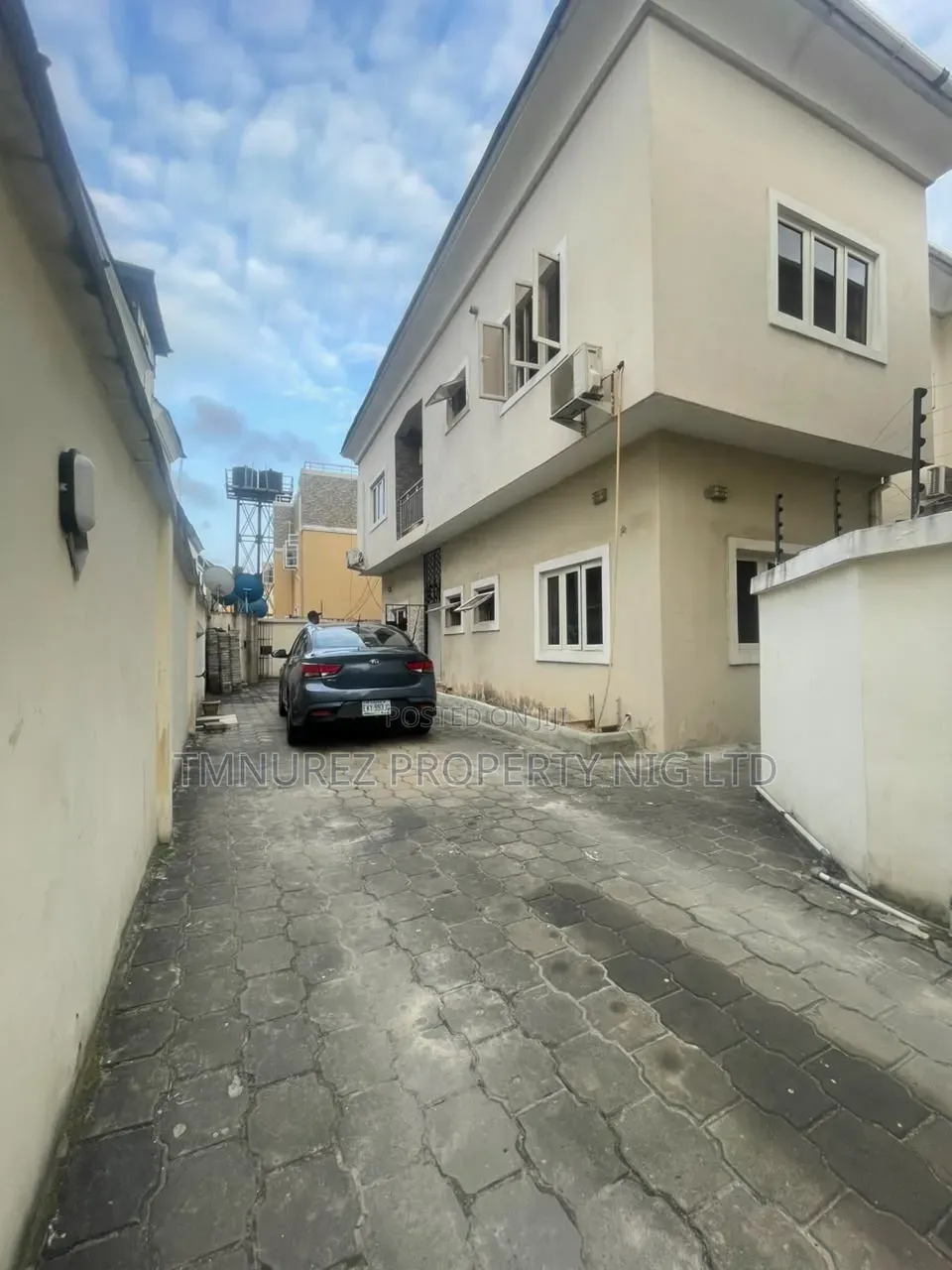 3bdrm Apartment in Chevron for rent in Chevron