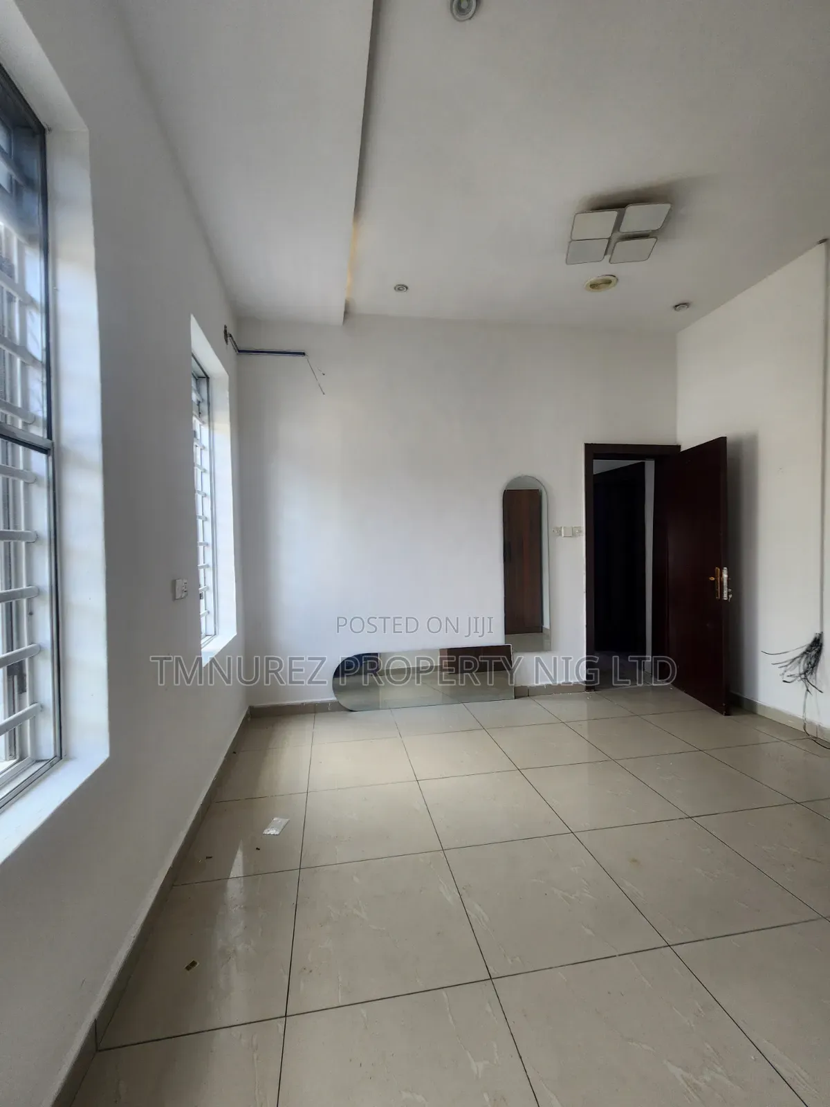 Studio Apartment in Chevron for rent in Chevron