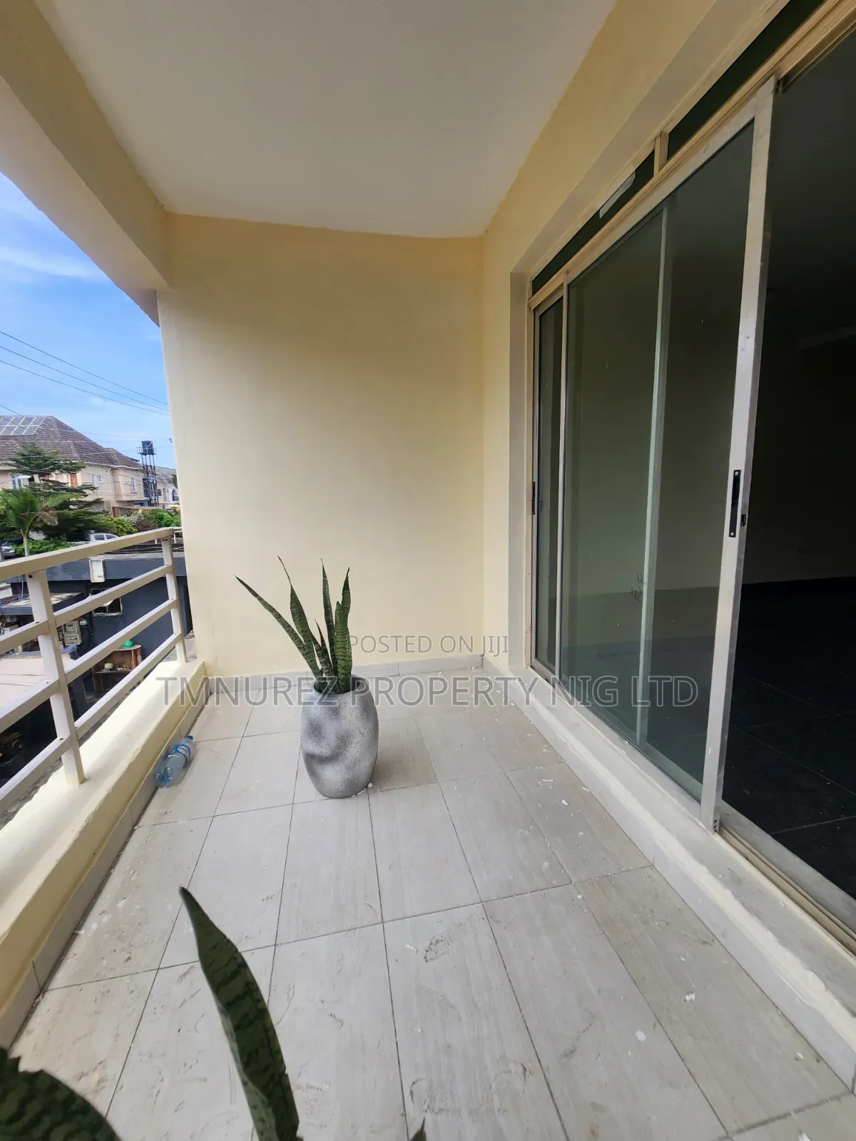 3bdrm Apartment in Chevron for rent in Chevron