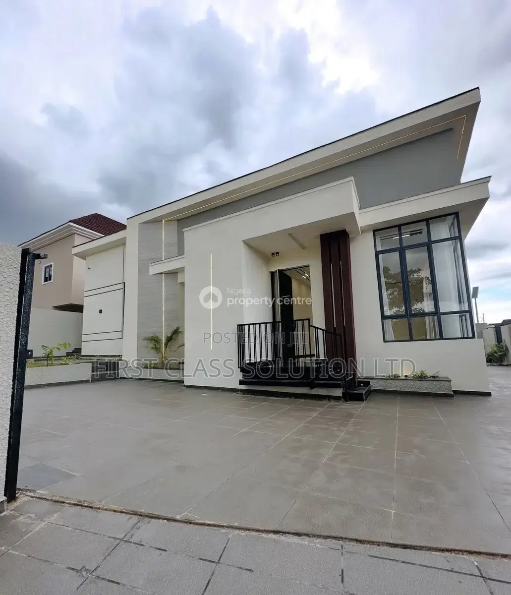 Furnished 4bdrm Bungalow in Enugu State for sale in Enugu State