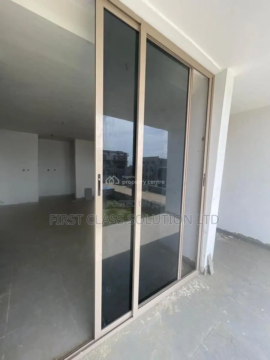 5bdrm Duplex in Enugu State for sale in Enugu State