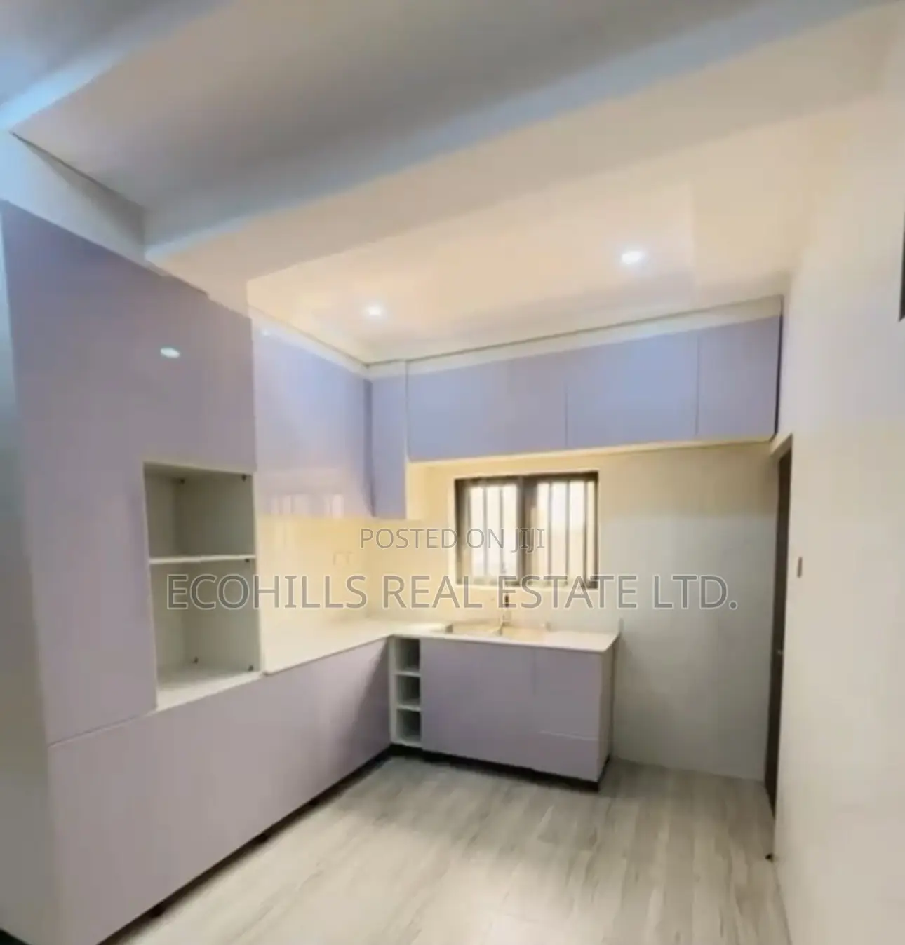 4bdrm Townhouse/Terrace in Lifecamp for sale in Life Camp