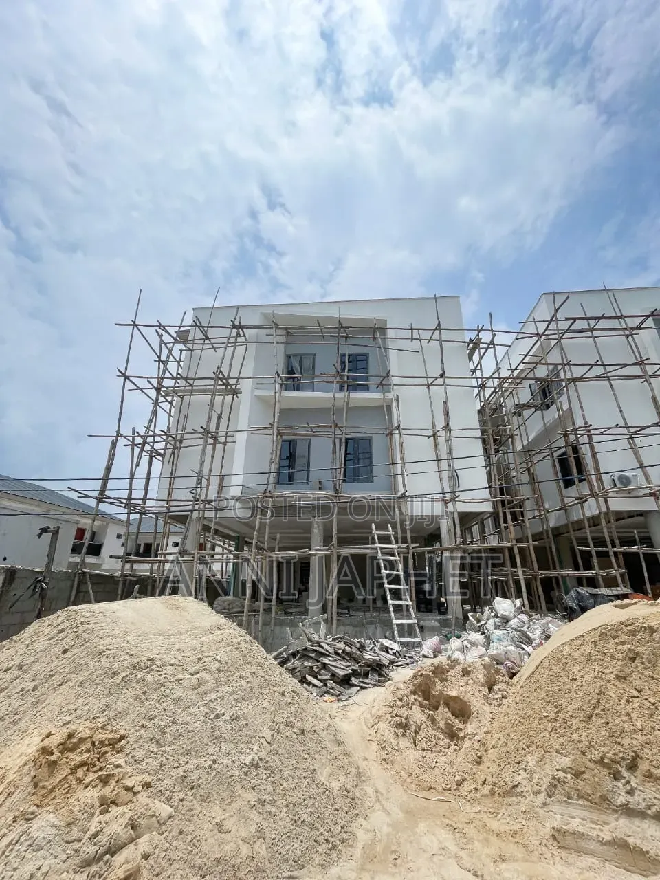 Furnished 3bdrm Duplex in Ajah, Ajiwe for sale in Ajiwe