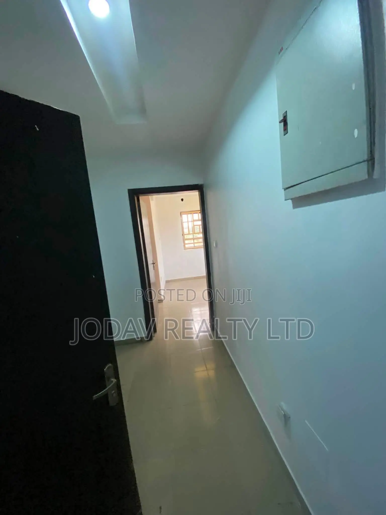 2bdrm Block of Flats in Stadium Road, Elekahia for rent in Elekahia
