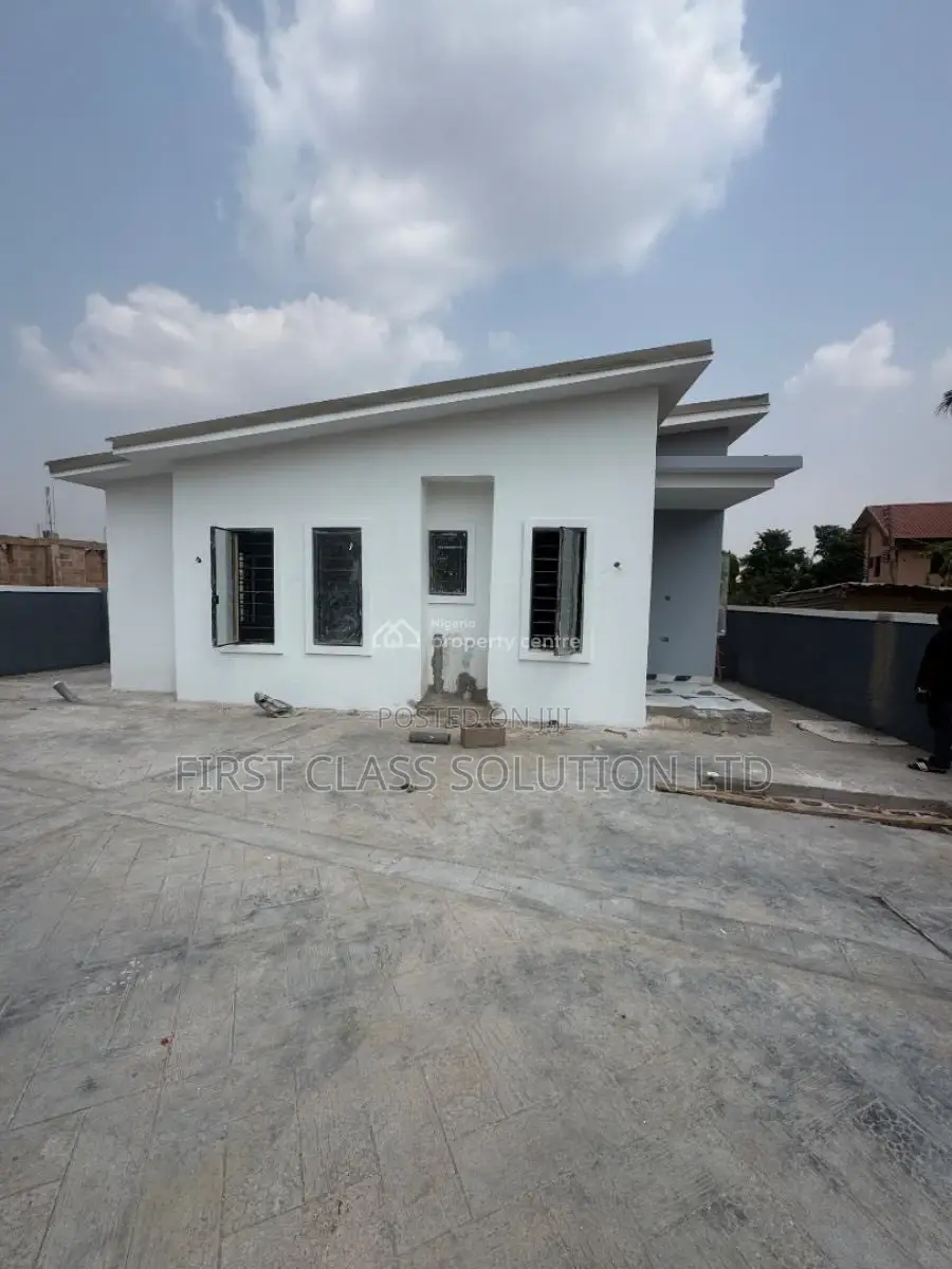 3bdrm Bungalow in Enugu State for sale in Enugu State
