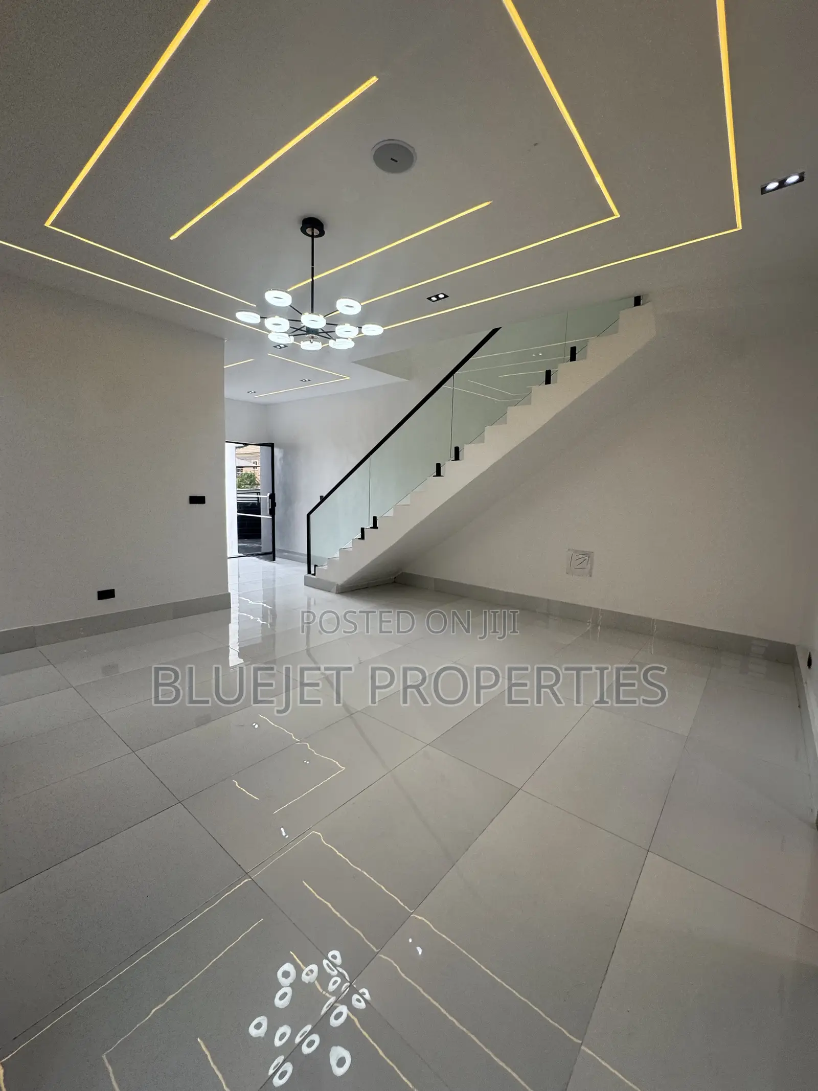 4bdrm Duplex in Sangotedo for sale in Sangotedo