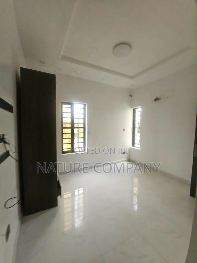 2bdrm Block of Flats in Omole Phase 2 for rent in Omole Phase 2