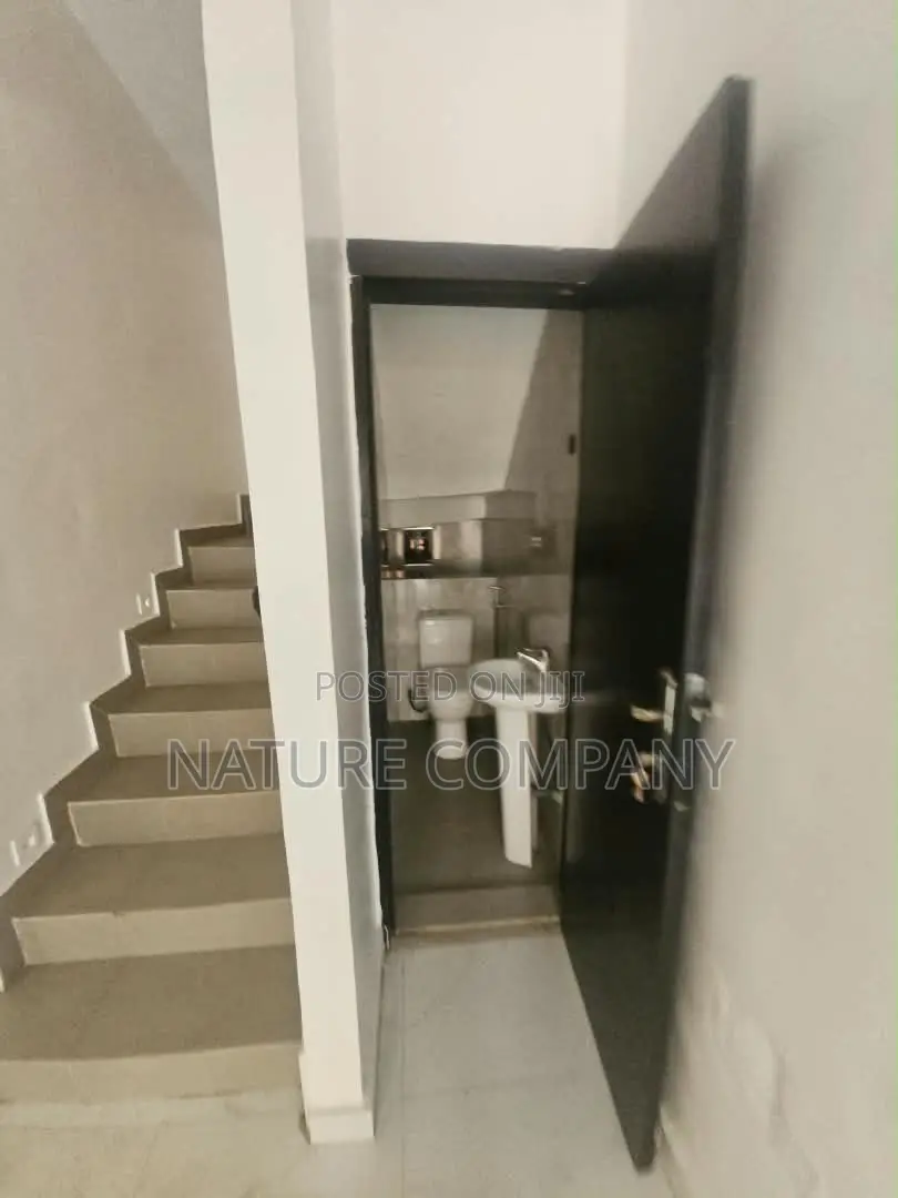2bdrm Block of Flats in Omole Phase 2 for rent in Omole Phase 2