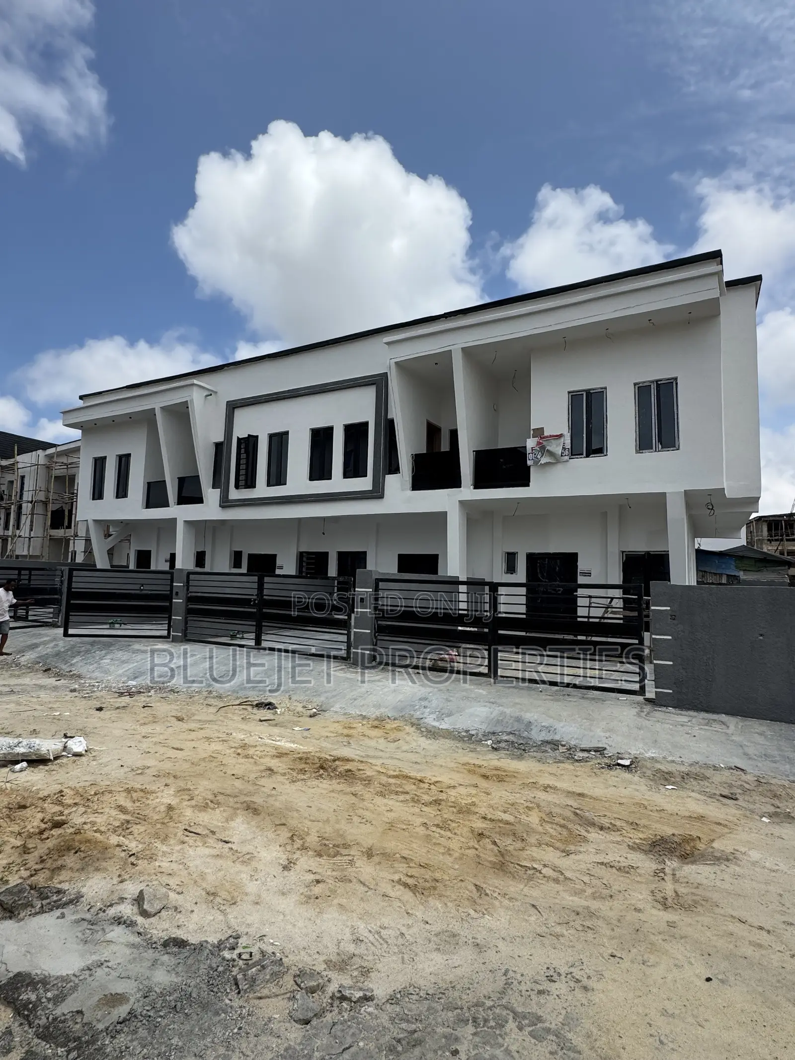 2bdrm Townhouse/Terrace in Sangotedo for sale in Sangotedo