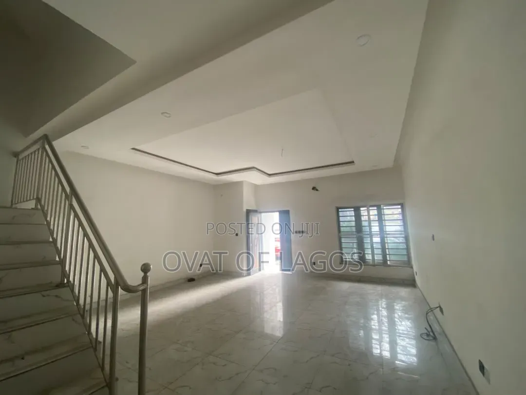 4bdrm Duplex in Ilaje, Ado / Ajah for rent in Ado / Ajah