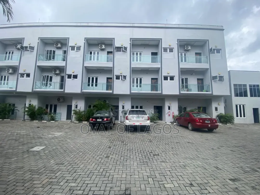 4bdrm Duplex in Ilaje, Ado / Ajah for rent in Ado / Ajah