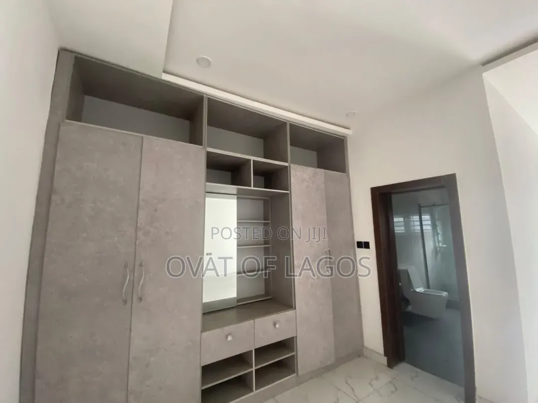 4bdrm Duplex in Ilaje, Ado / Ajah for rent in Ado / Ajah