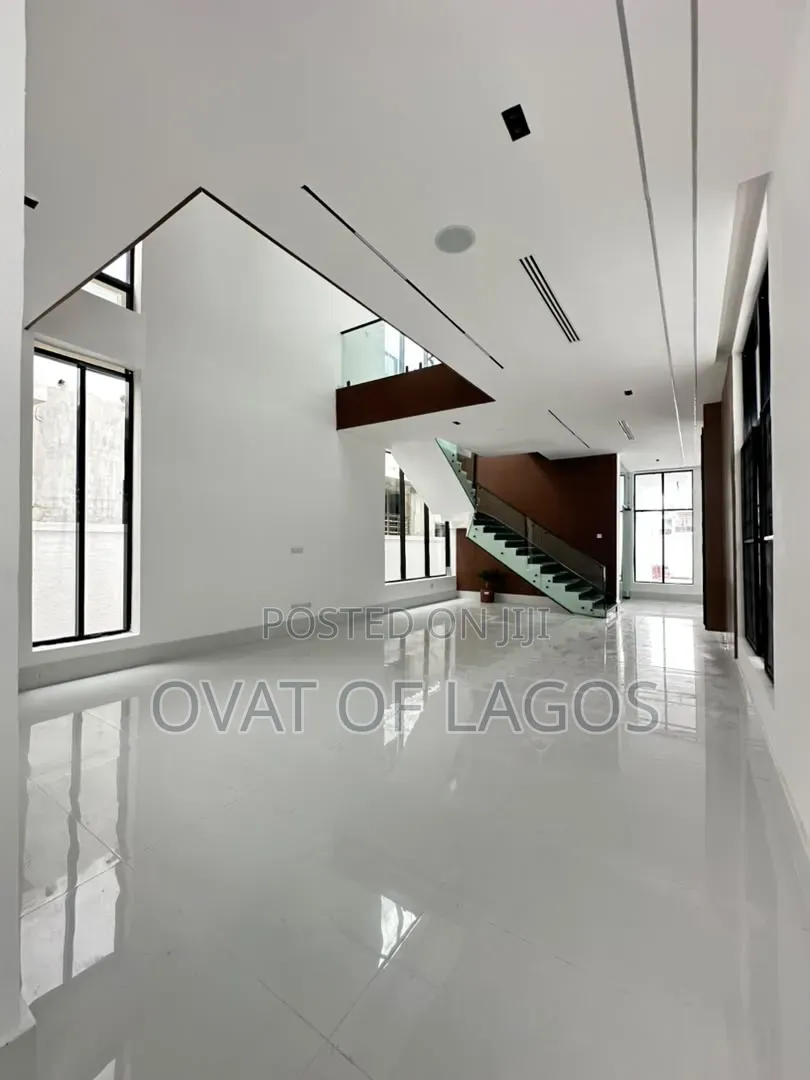 5bdrm Duplex in Orchid, Lekki Expressway for sale in Lekki Expressway