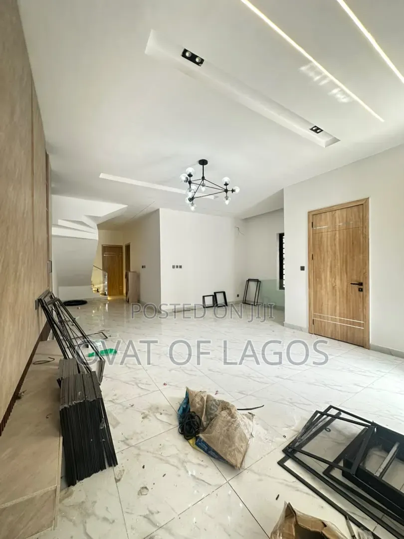4bdrm Duplex in Orchid, Lekki Expressway for sale in Lekki Expressway