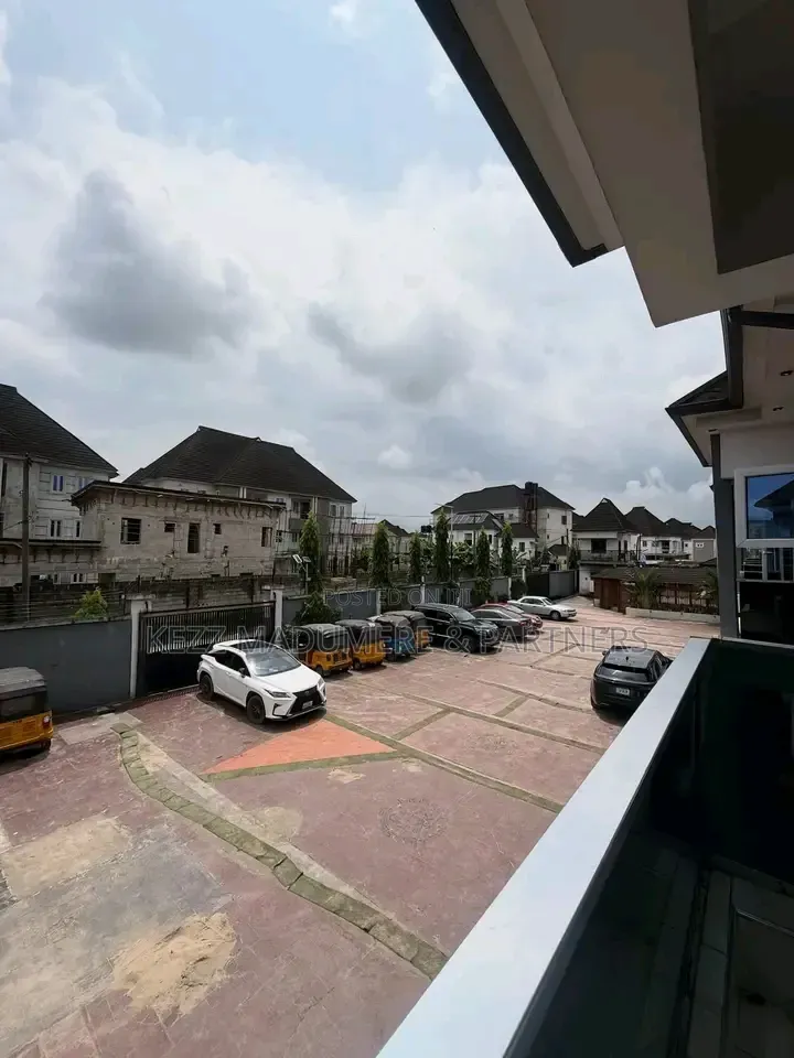 4bdrm Duplex in Ada George ,Port, New Layout for sale in New Layout