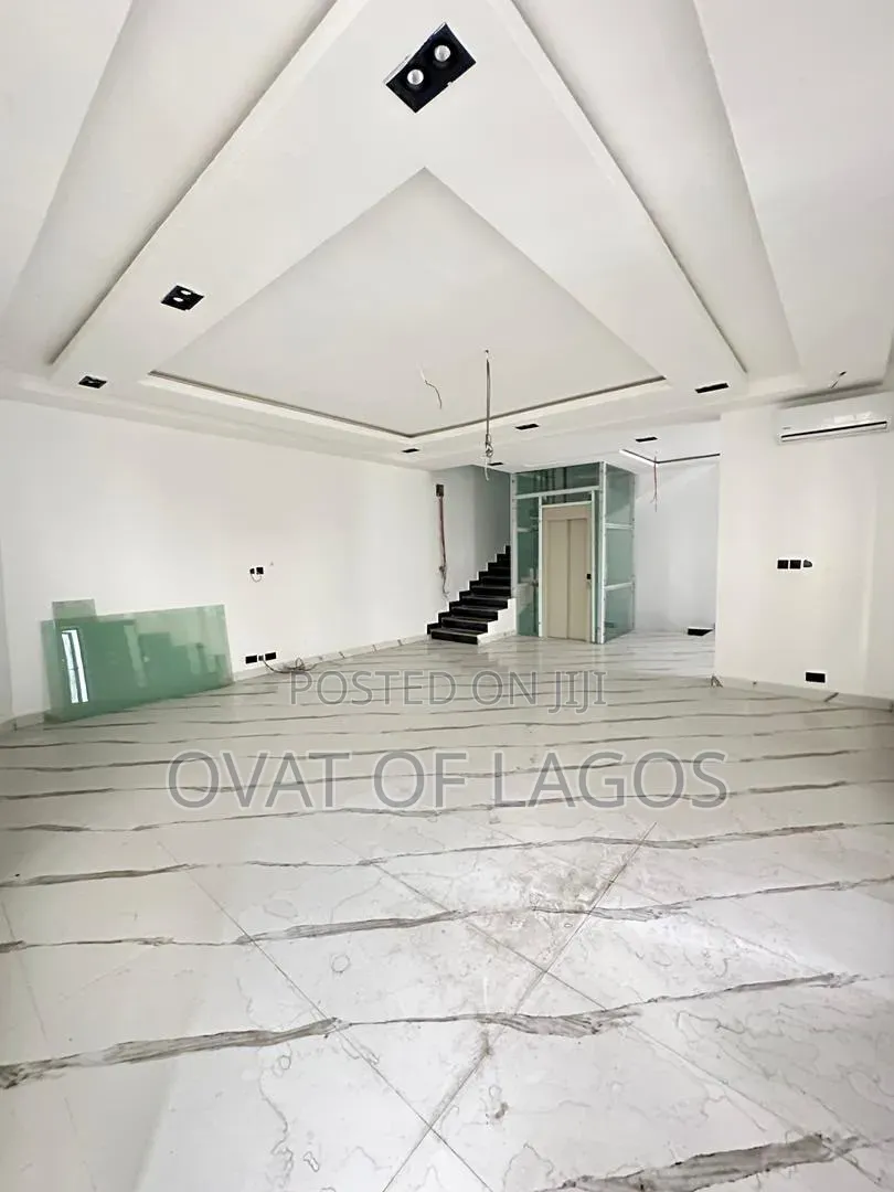 4bdrm Duplex in Old Ikoyi for sale in Old Ikoyi