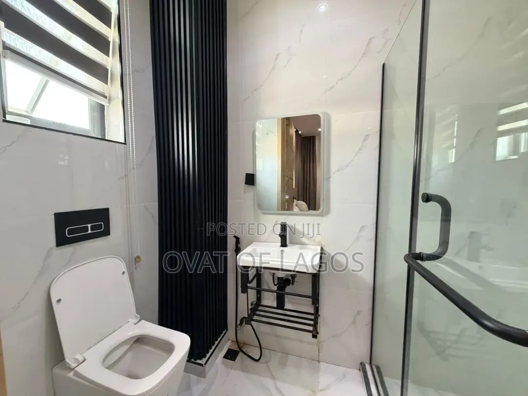 Furnished 2bdrm Apartment in Lekki Phase 1 for rent in Lekki Phase 1