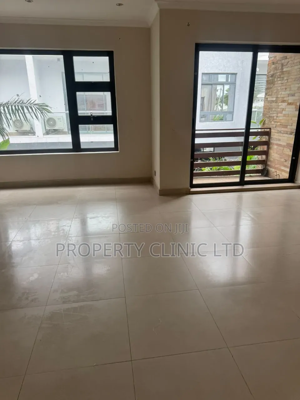 4bdrm Duplex in Parkview Estate for rent in Parkview Estate