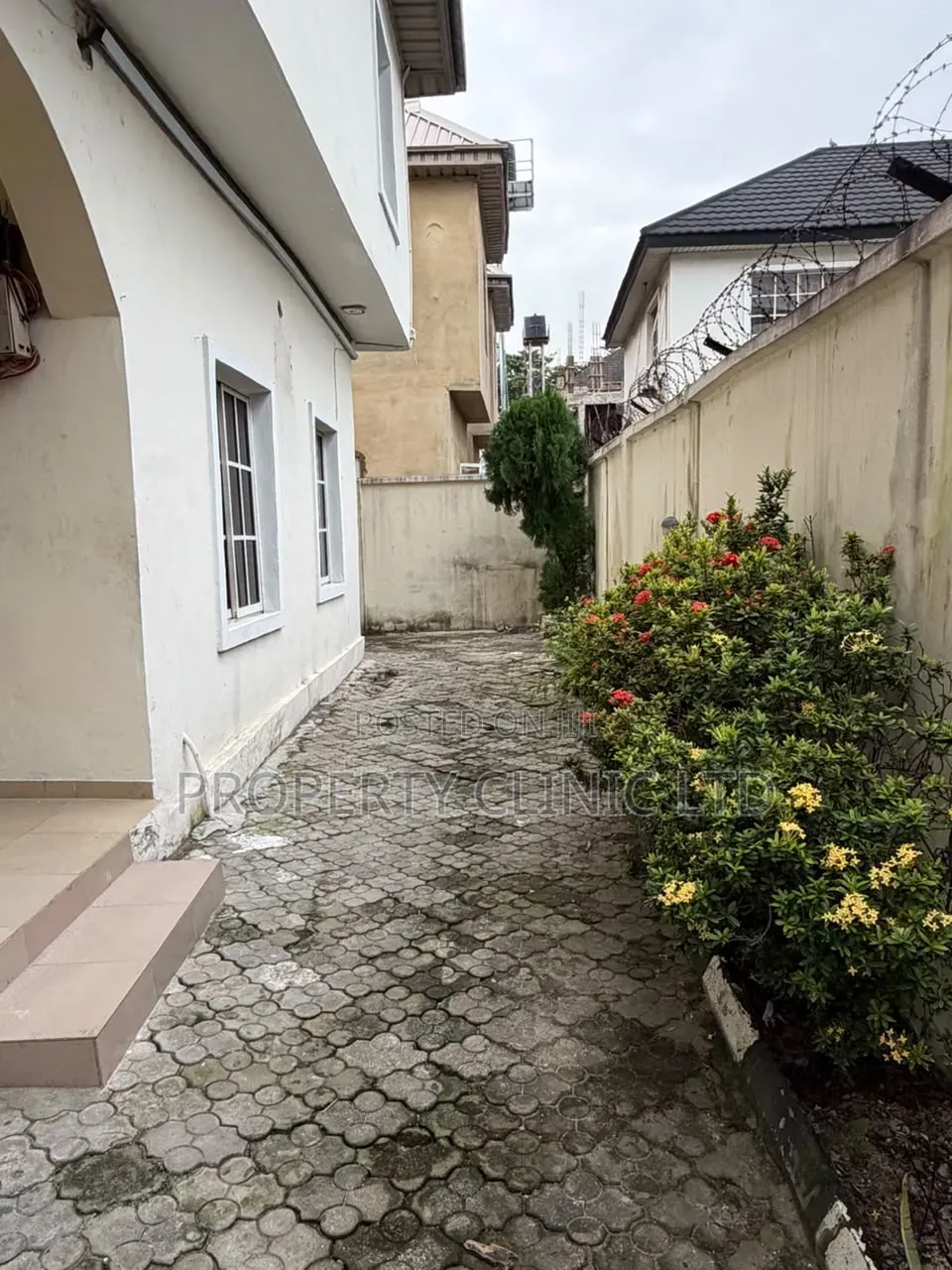 4bdrm House in Lekki Phase 1 for rent in Lekki Phase 1