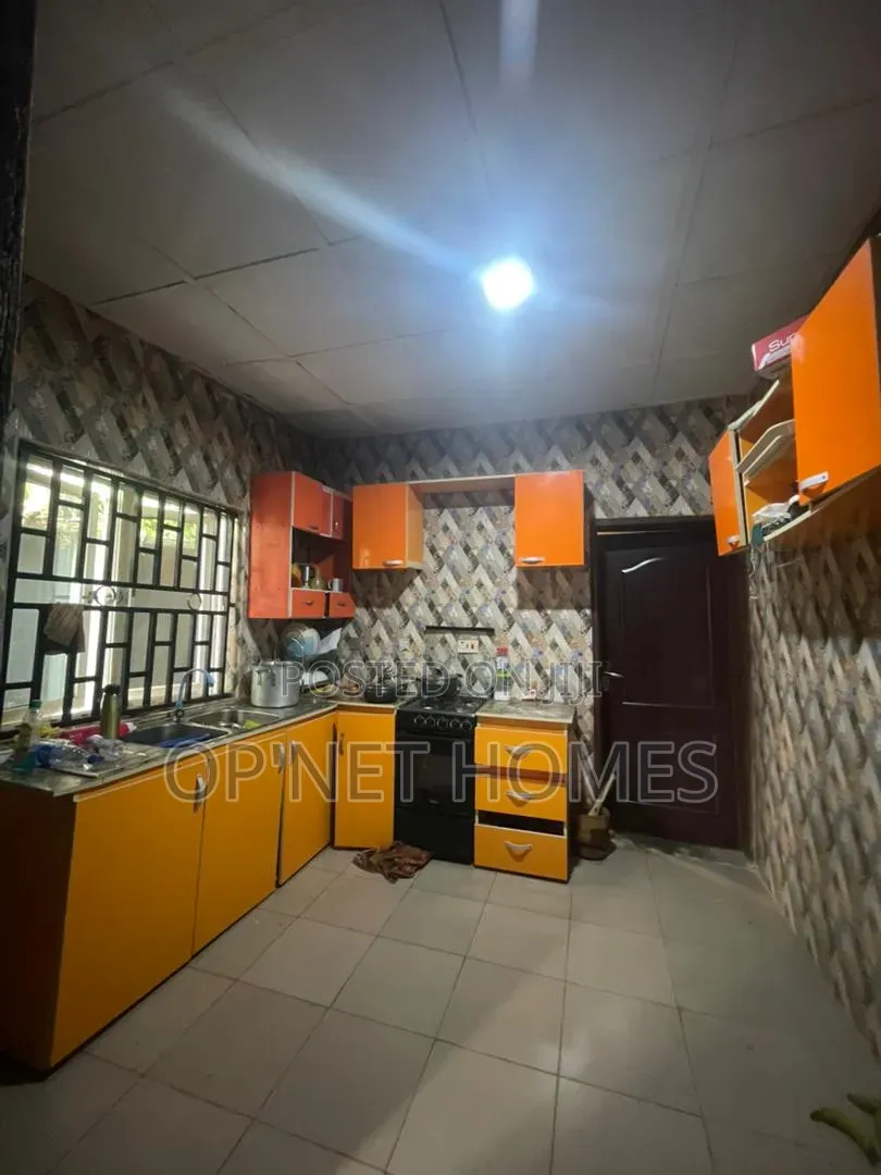 Furnished 3bdrm Bungalow in Akure for sale in Akure