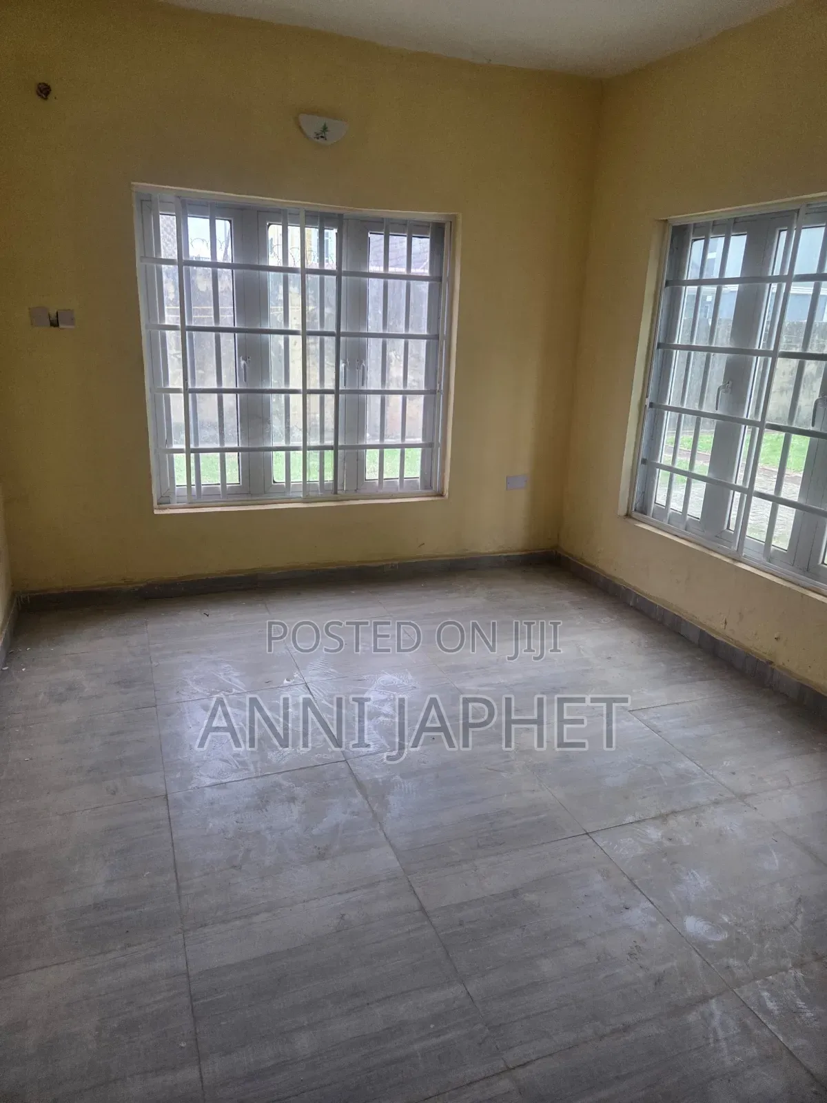 3bdrm Apartment in Ipaya, Egbeda for sale in Egbeda
