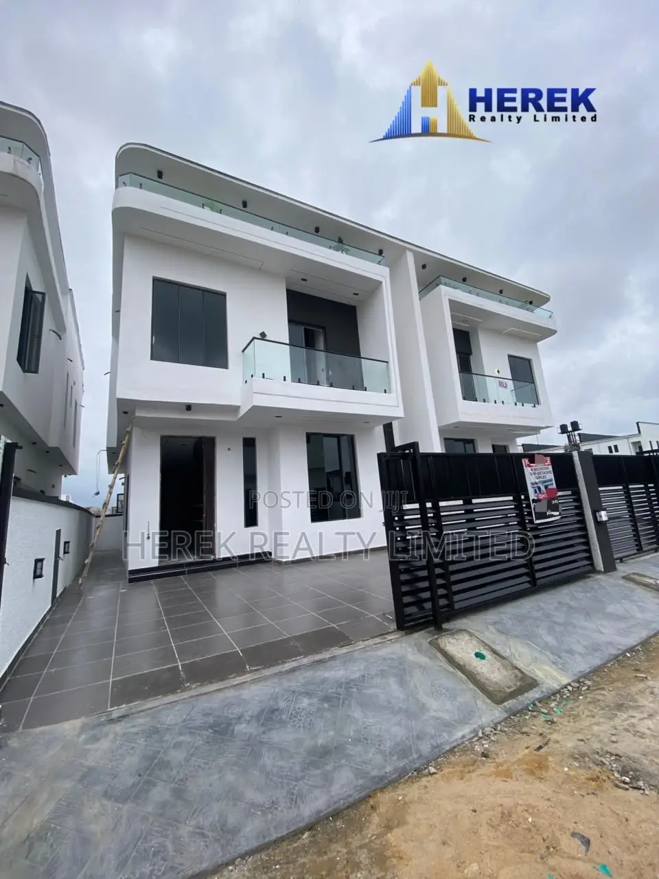 4bdrm Duplex in Lekki Palm City, Ado / Ajah for sale in Ado / Ajah