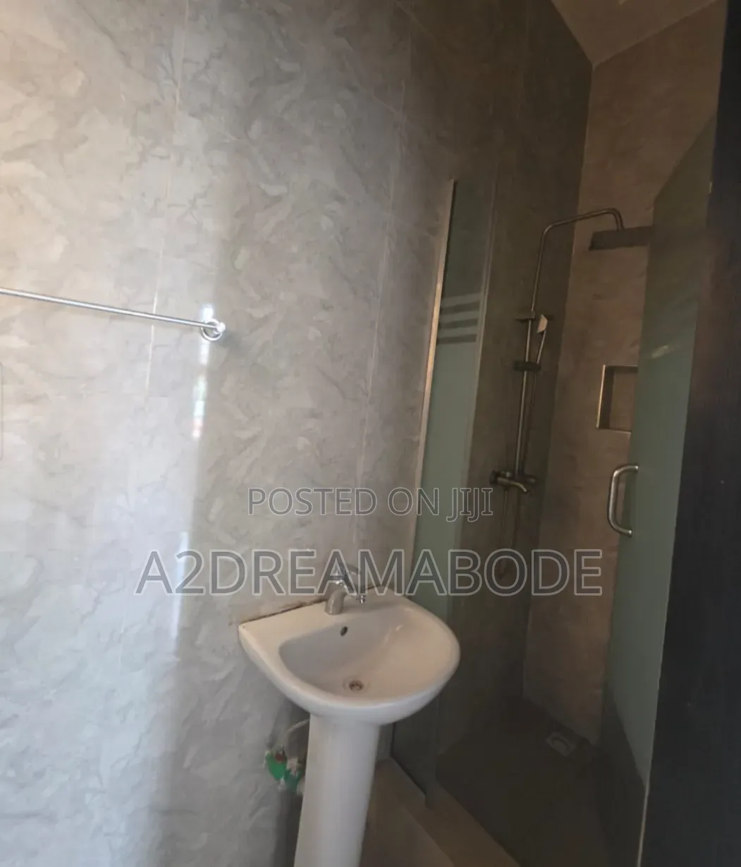 2bdrm Duplex in Omole Phase 2 for rent in Omole Phase 2