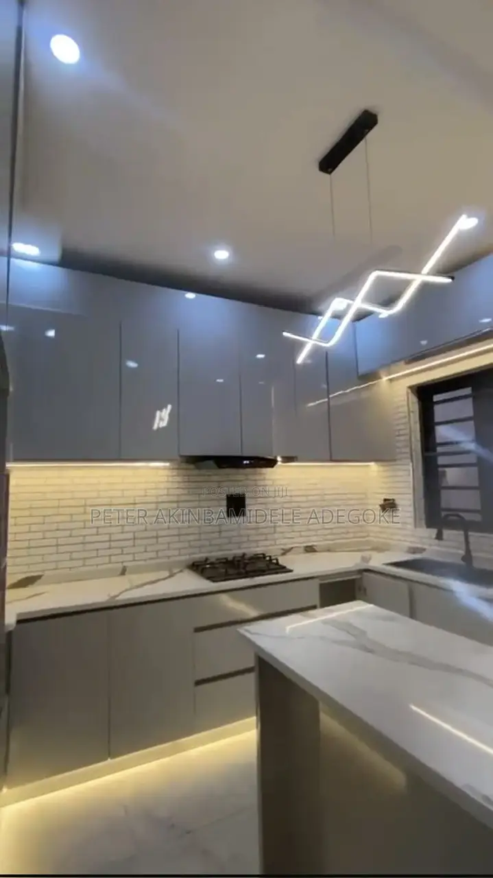 Furnished 4bdrm Duplex in Ogba GRA for sale in Ogba GRA