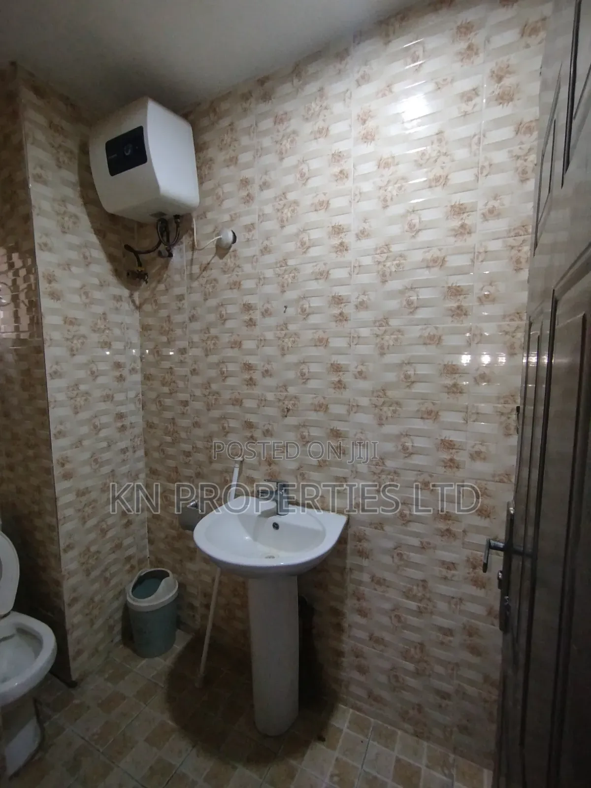 5bdrm Duplex in Durumi for rent in Durumi