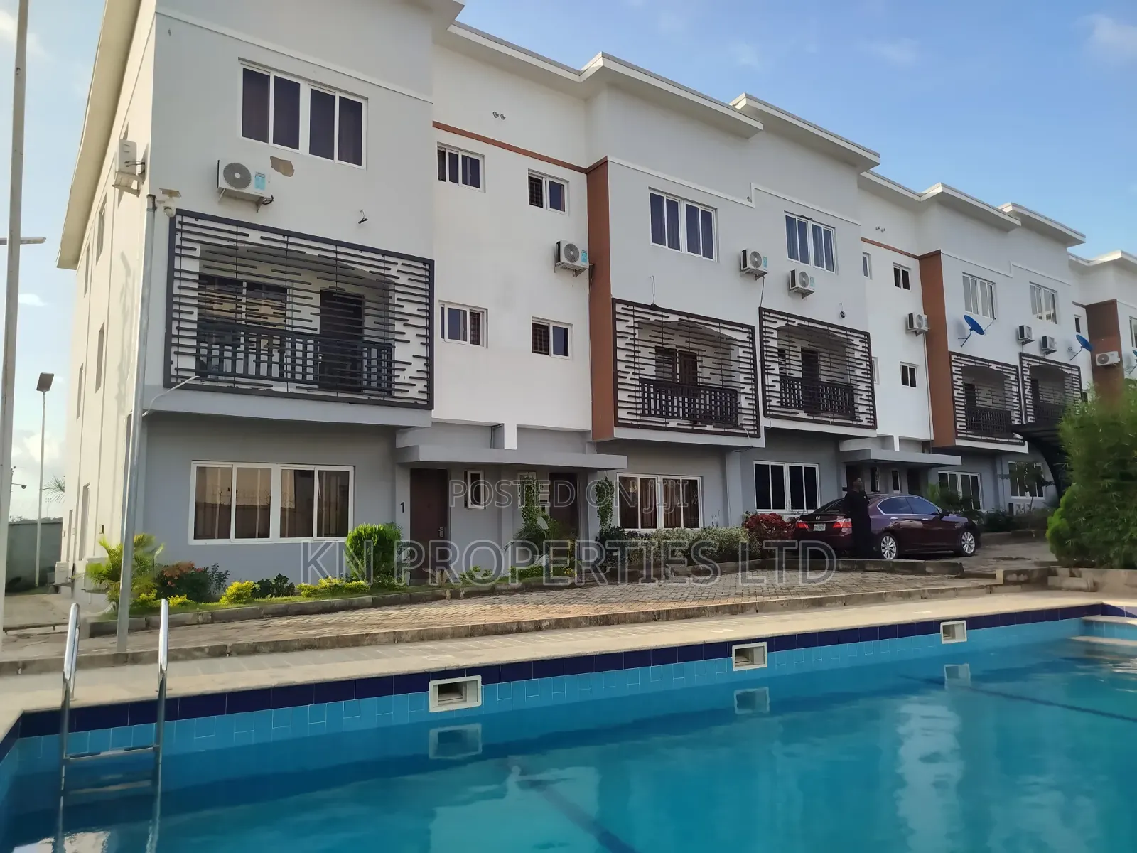 4bdrm Duplex in Durumi for sale in Durumi