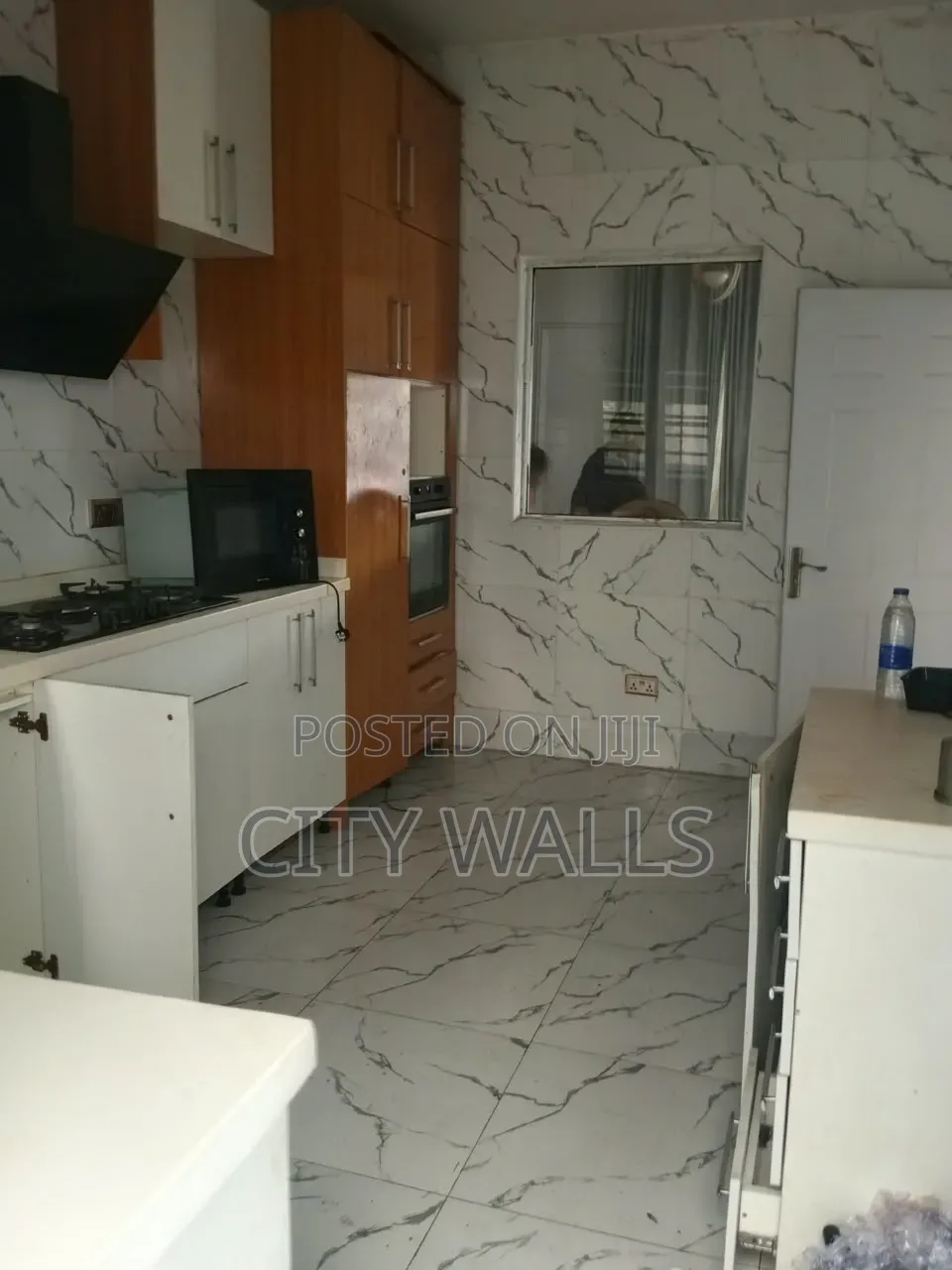 4bdrm Townhouse / Terrace in Spring Garden Estate, Chevron for rent in Chevron