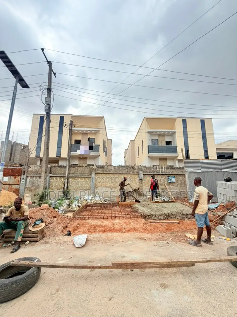 5bdrm Duplex in Omole Phase 1 for sale in Omole Phase 1