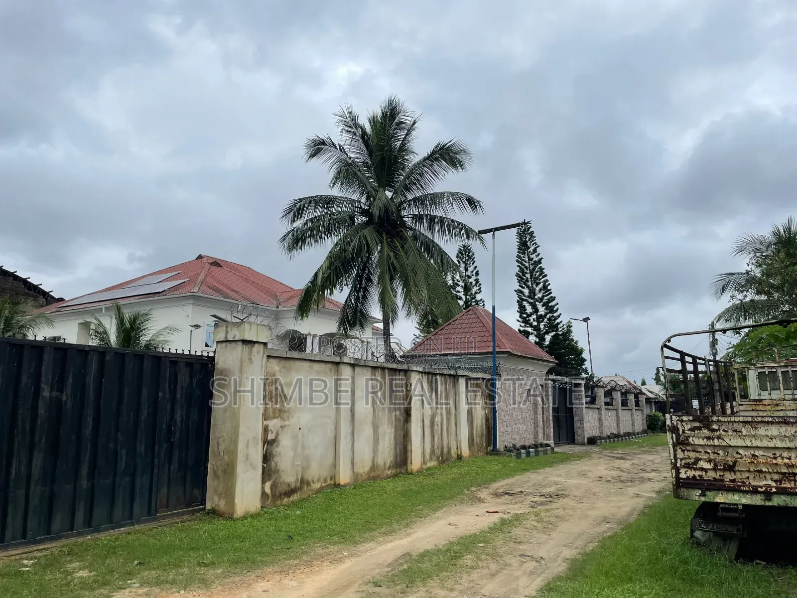 4bdrm Duplex in Ewet Housing Estate, Uyo for sale in Uyo