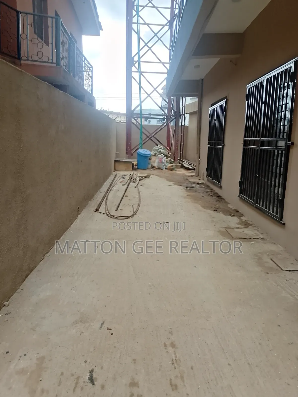 Office Space in Ogba Bus-Stop