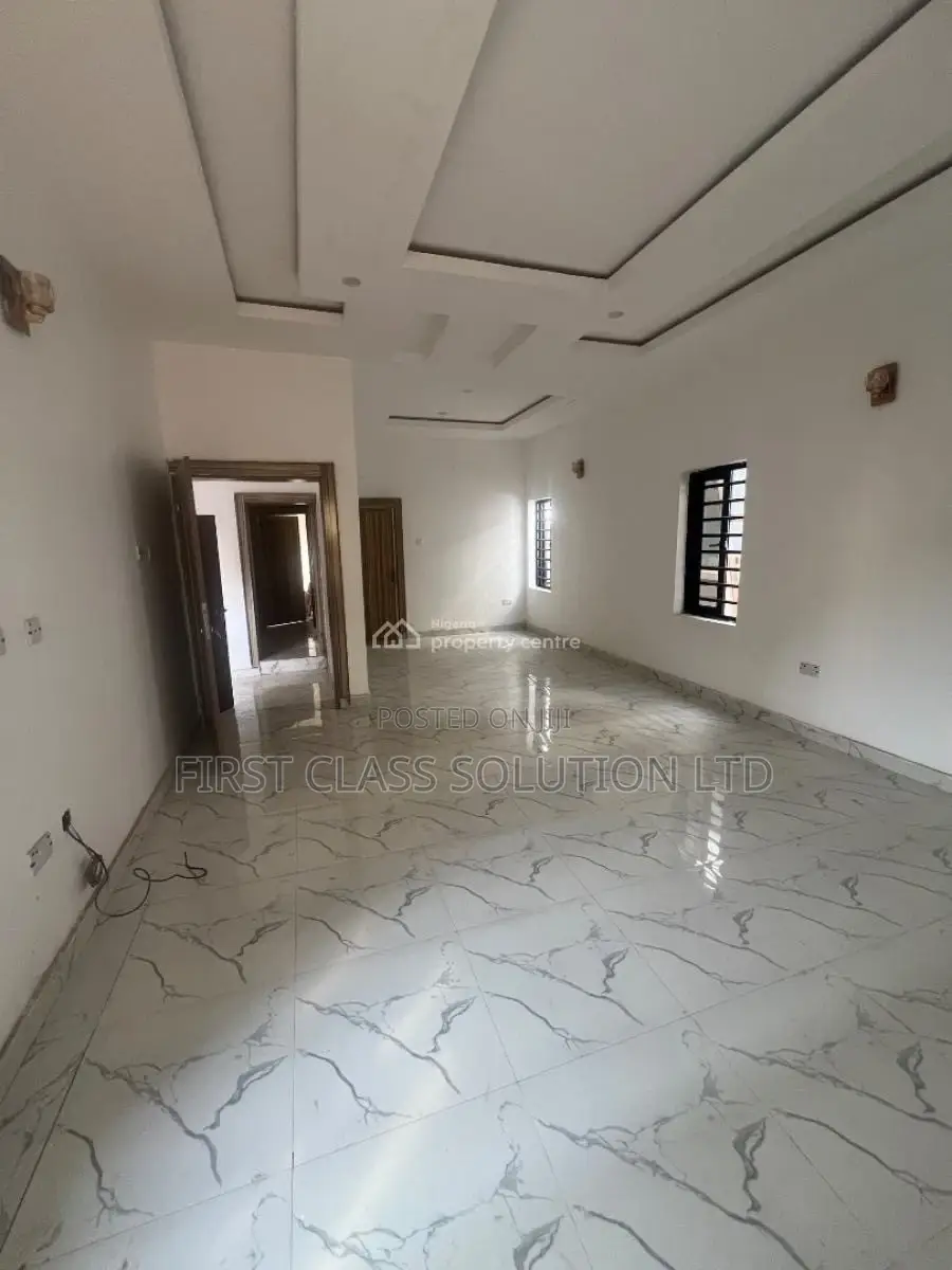 4bdrm Duplex in Enugu State for sale in Enugu State