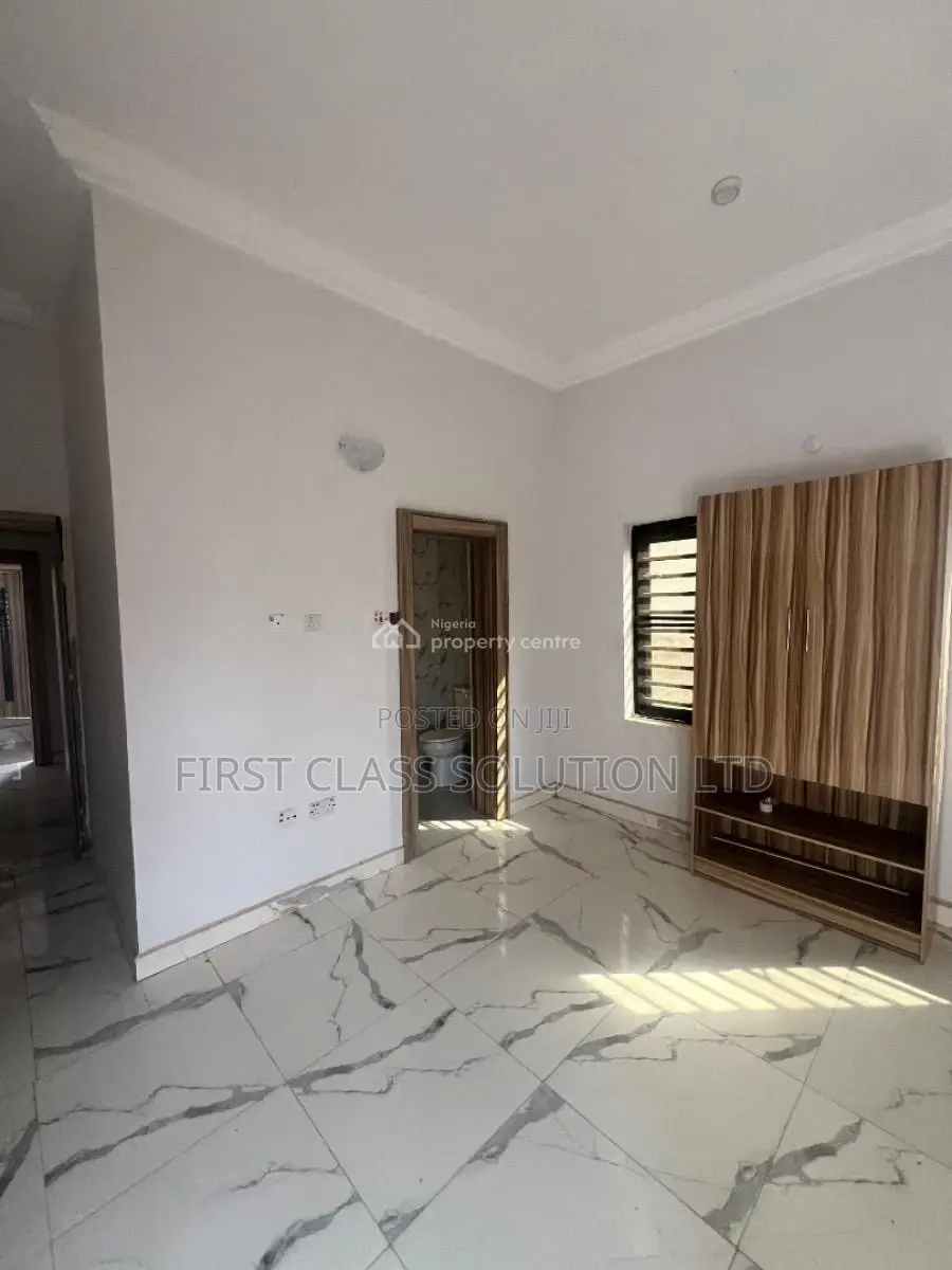 4bdrm Duplex in Enugu State for sale in Enugu State