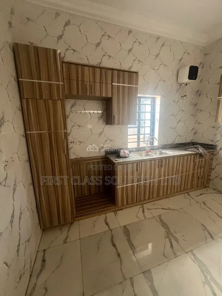 4bdrm Duplex in Enugu State for sale in Enugu State