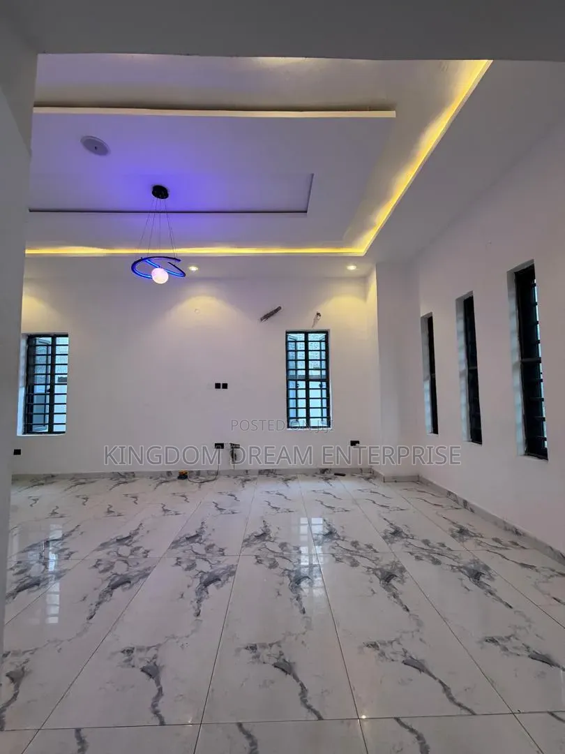 3bdrm Duplex in Isheri North for rent in Isheri North