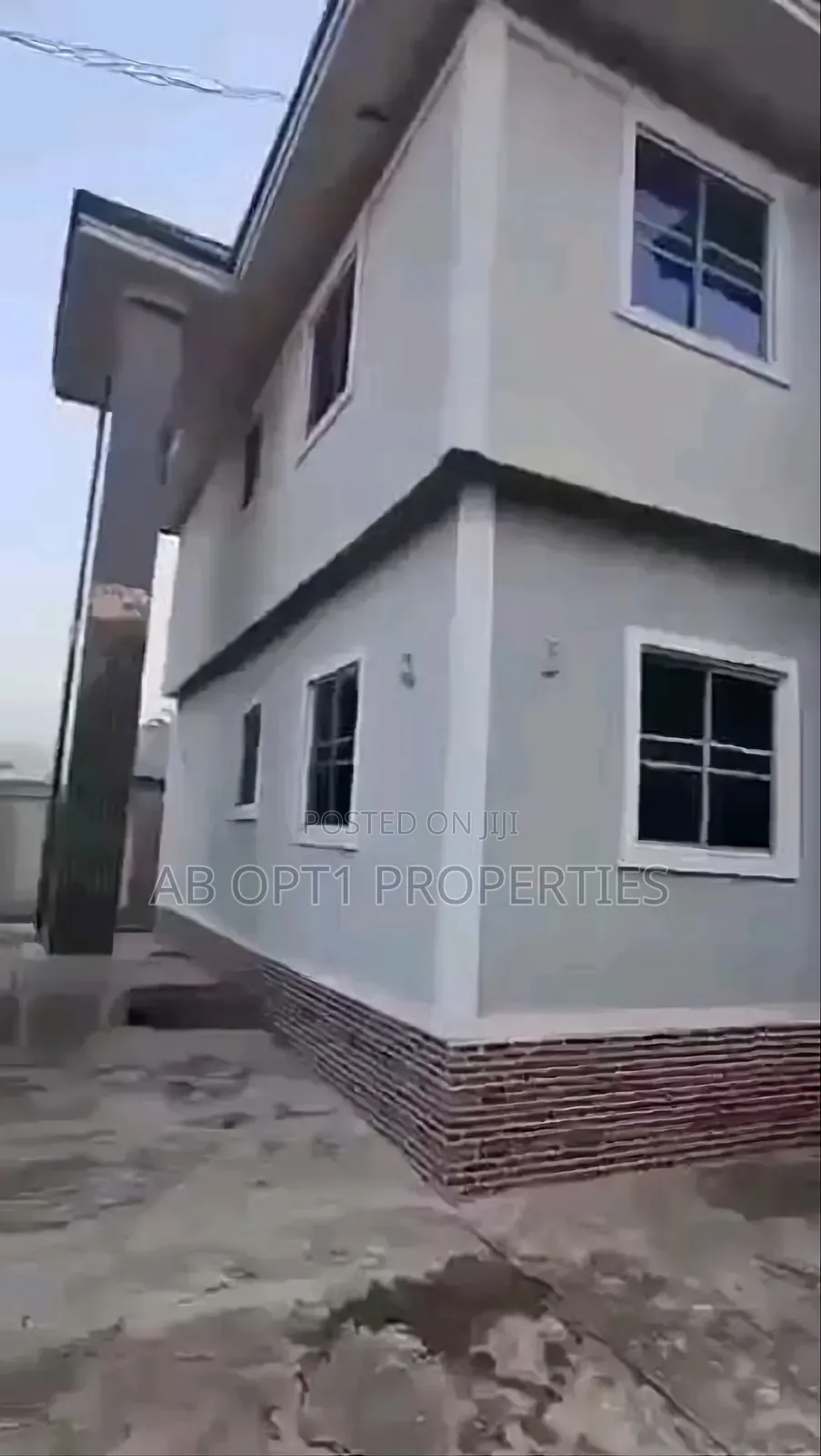 1bdrm Block of Flats in Ogheghe, Sapele Rd, Benin City for sale in Benin City