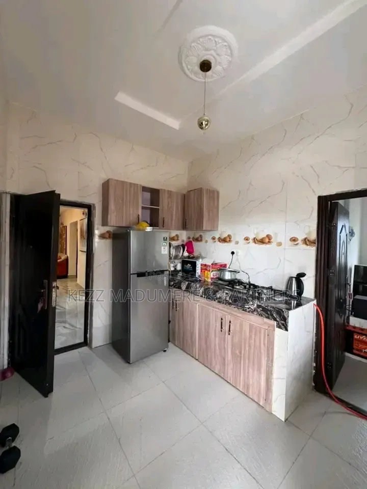 6bdrm Block of Flats in Cedarwood Estate, New Layout for sale in New Layout