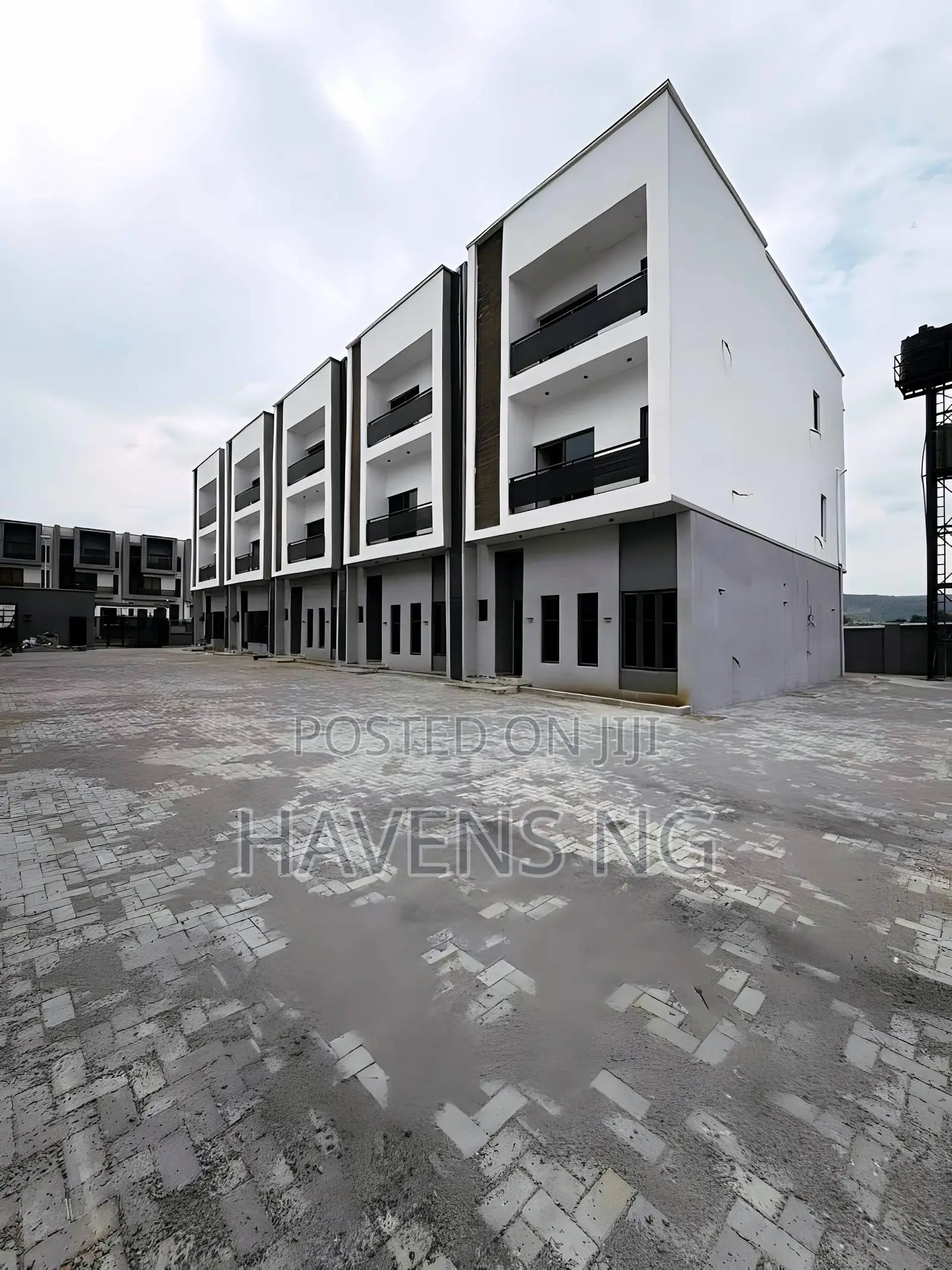 4bdrm Duplex in Jahi for sale in Jahi