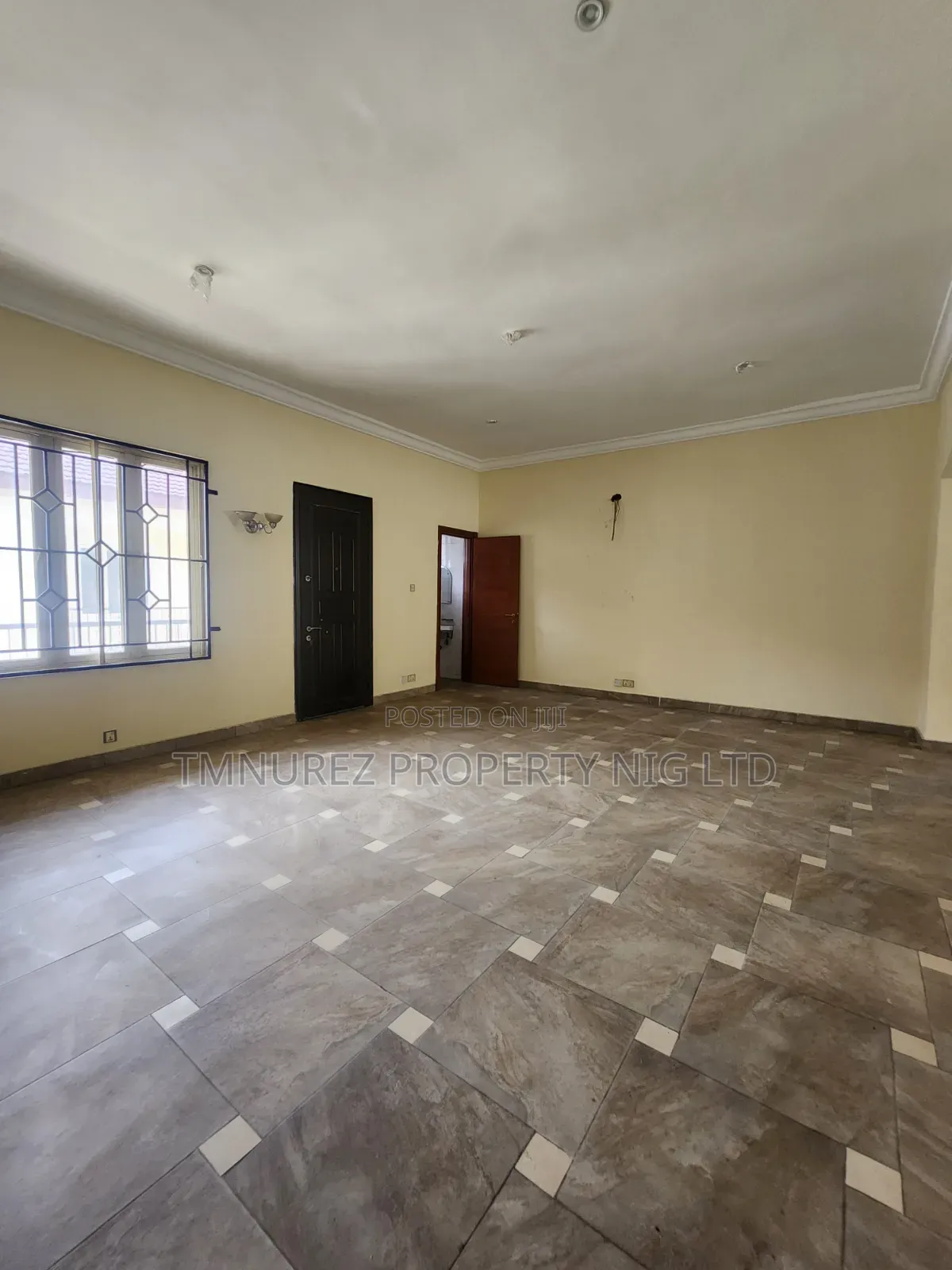 3bdrm Apartment in Chevron for rent in Chevron
