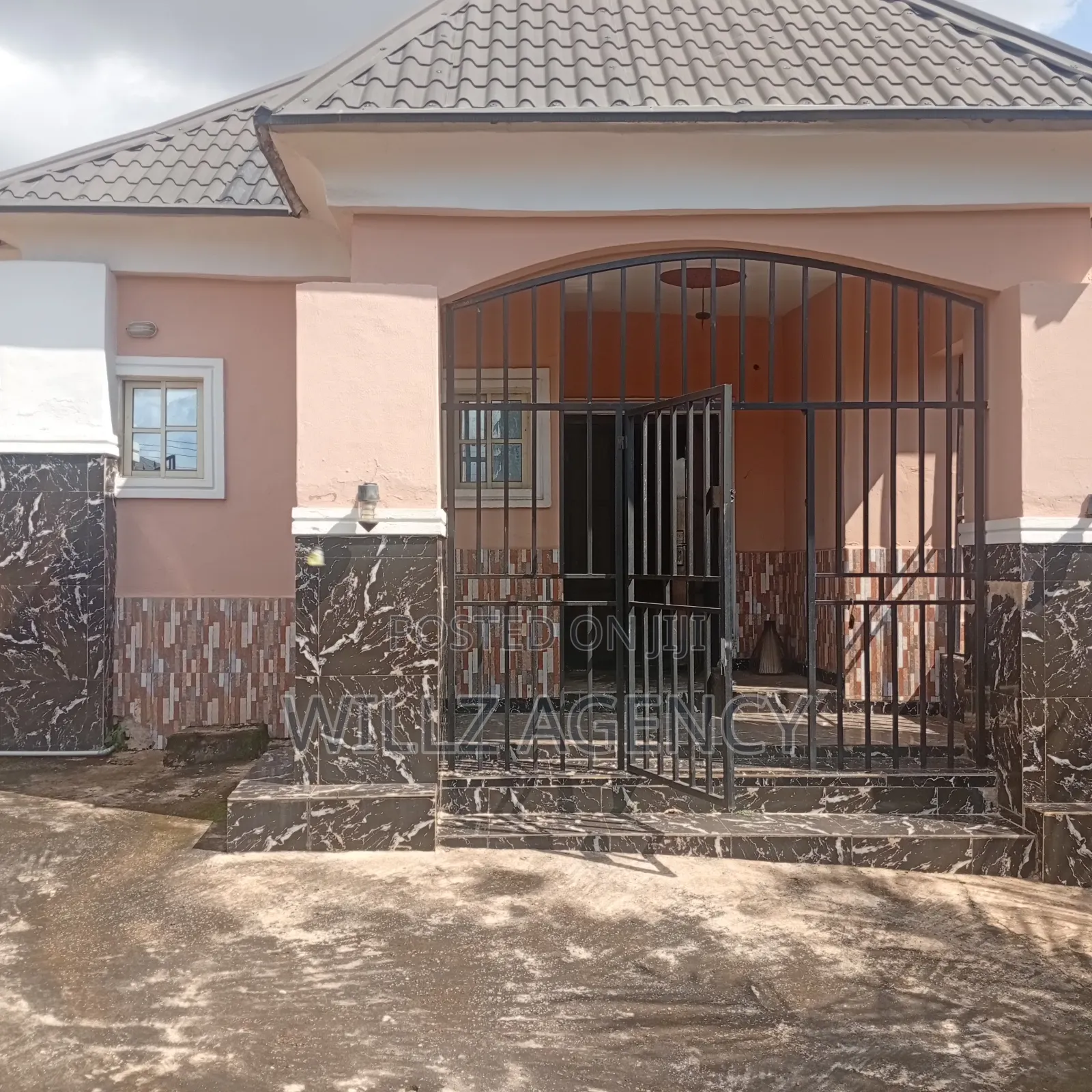 Furnished 4bdrm Bungalow in Enugu for sale in Enugu